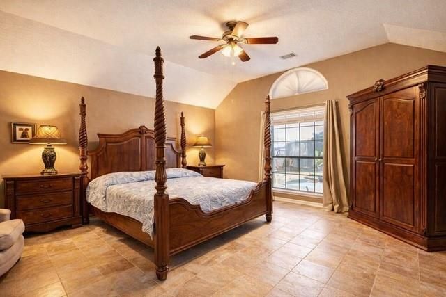 410 Scarlet Sage Drive, League City, TX 77573