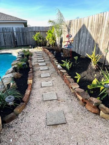 410 Scarlet Sage Drive, League City, TX 77573