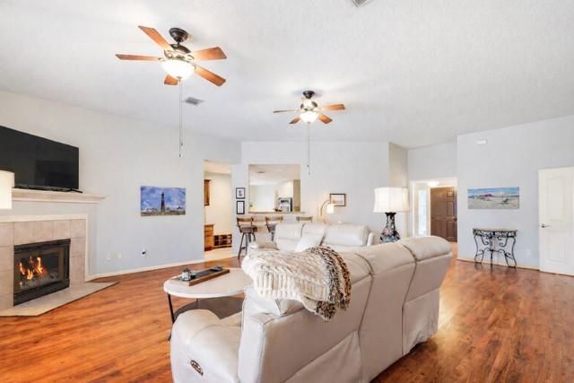 410 Scarlet Sage Drive, League City, TX 77573