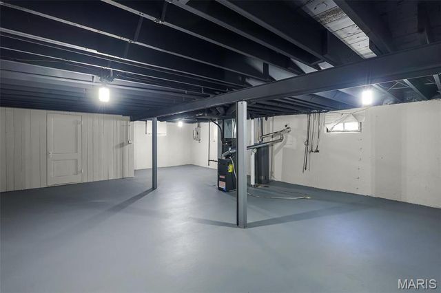 3933 McDonald Avenue, St Louis, MO 63116