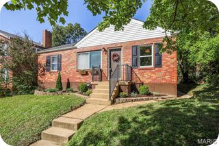 3933 McDonald Avenue, St Louis, MO 63116