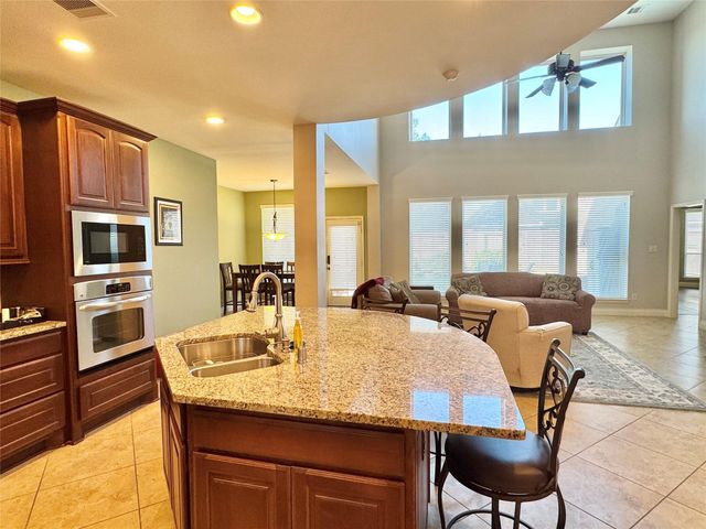 13626 Breakwater Path Loop, Houston, TX 77044