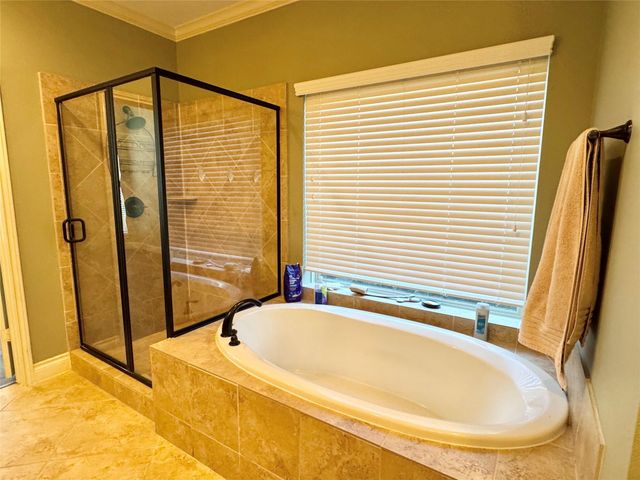 13626 Breakwater Path Loop, Houston, TX 77044