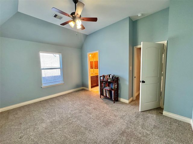 13626 Breakwater Path Loop, Houston, TX 77044