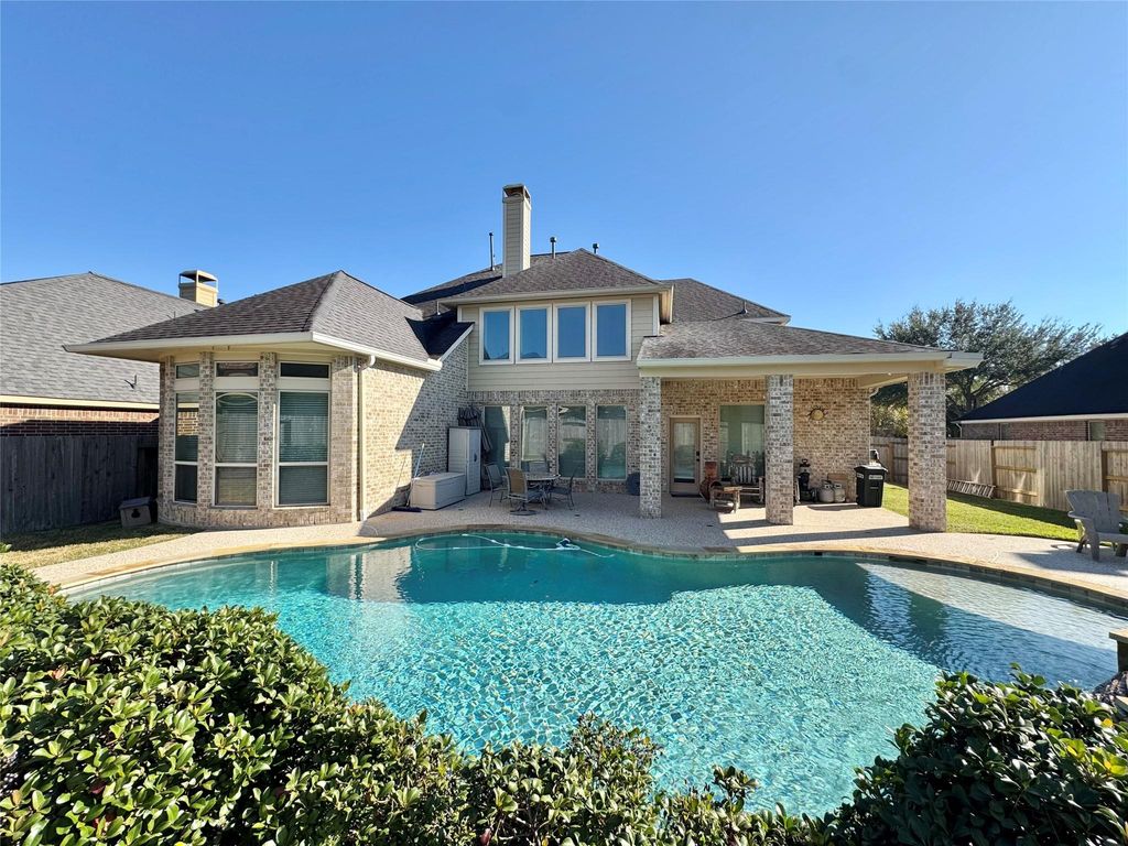 13626 Breakwater Path Loop, Houston, TX 77044