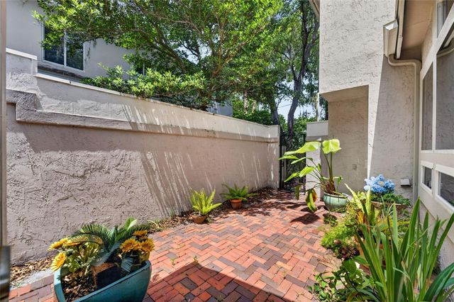 786 MCINTYRE AVENUE, Winter Park, FL 32789
