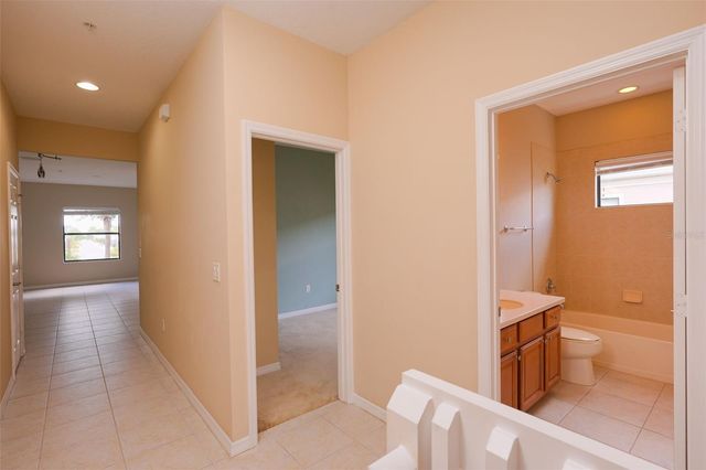 4015 OVERTURE CIRCLE 312, Bradenton, FL 34209