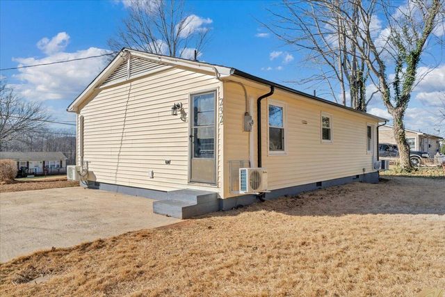 232 Confederate AVE, Martinsville, VA 24112