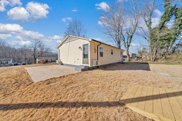 232 Confederate AVE, Martinsville, VA 24112