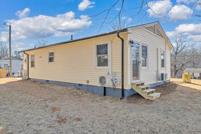 232 Confederate AVE, Martinsville, VA 24112