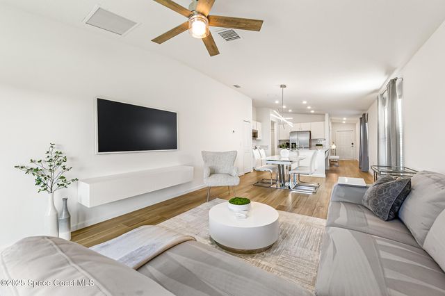 1377 Colebrook Circle SW, Palm Bay, FL 32908