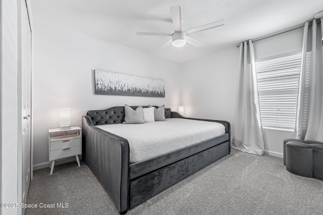 1377 Colebrook Circle SW, Palm Bay, FL 32908