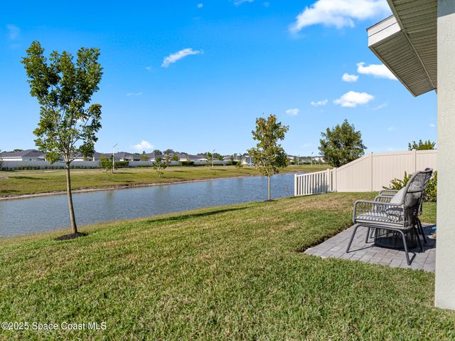 1377 Colebrook Circle SW, Palm Bay, FL 32908