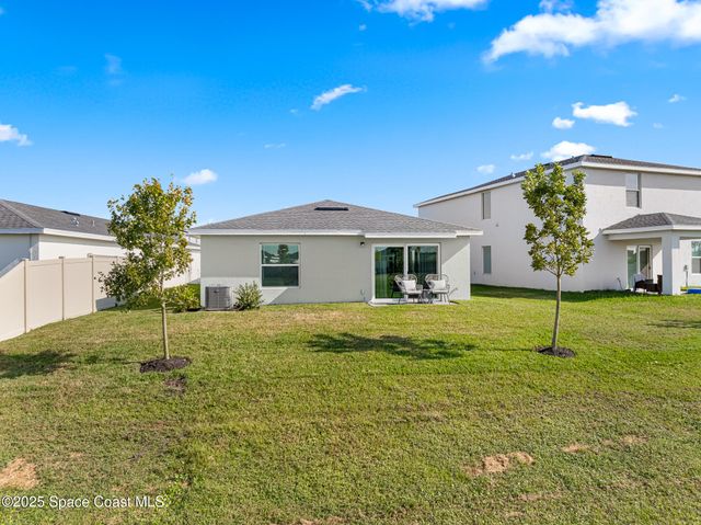 1377 Colebrook Circle SW, Palm Bay, FL 32908