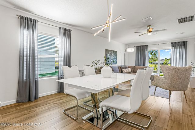 1377 Colebrook Circle SW, Palm Bay, FL 32908