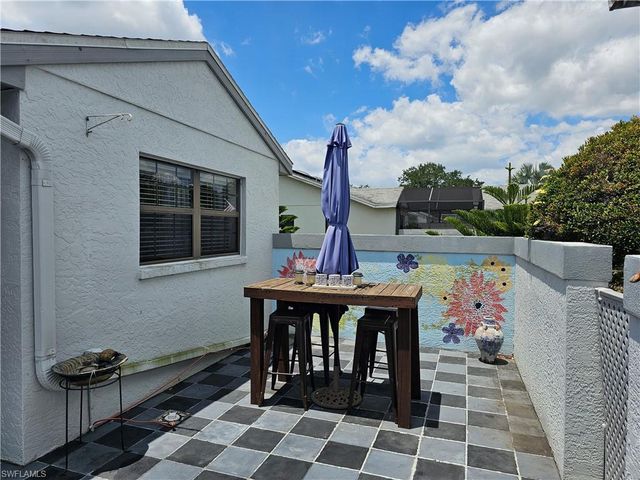 9630 Villa DR 8, Fort Myers, FL 33905