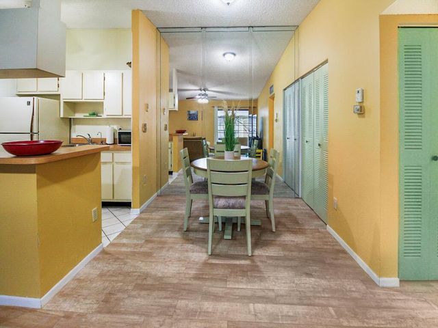 7837 Ashmont Circle 212, Tamarac, FL 33321