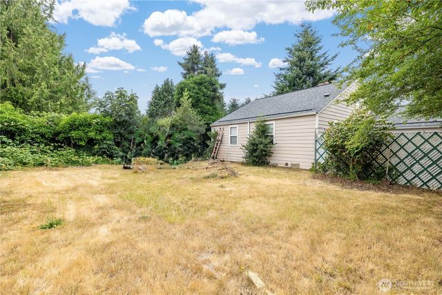 8316 121st Street SW, Lakewood, WA 98498