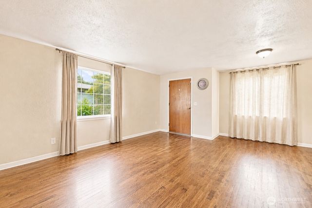 8316 121st Street SW, Lakewood, WA 98498