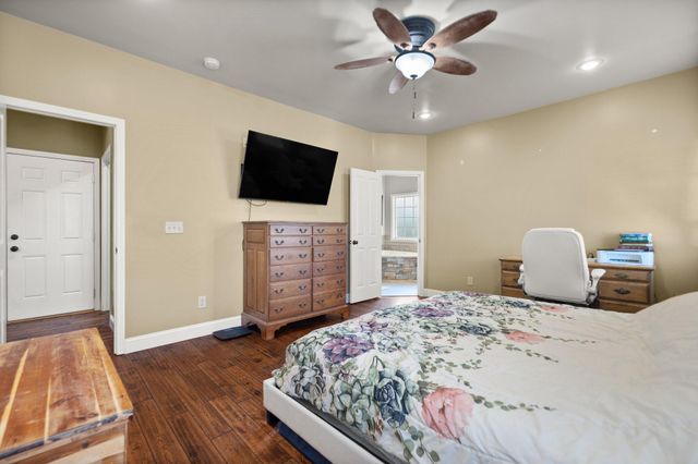 88 Hawkins Lane, Clay City, KY 40312