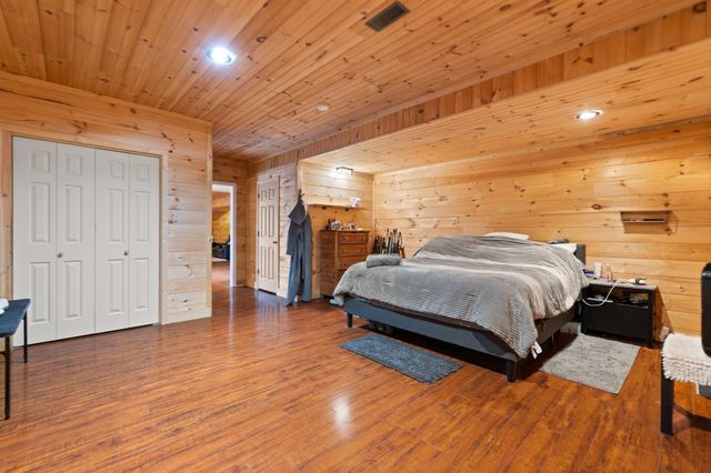 88 Hawkins Lane, Clay City, KY 40312