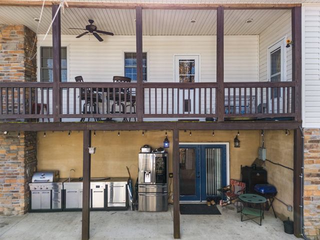 88 Hawkins Lane, Clay City, KY 40312