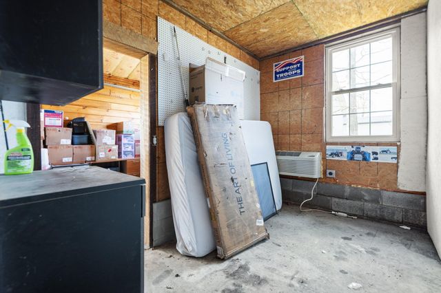 88 Hawkins Lane, Clay City, KY 40312