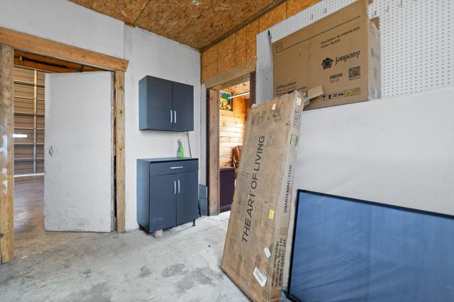 88 Hawkins Lane, Clay City, KY 40312