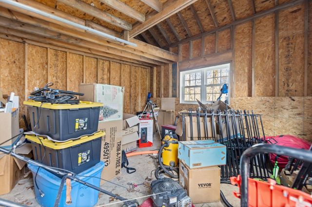 88 Hawkins Lane, Clay City, KY 40312