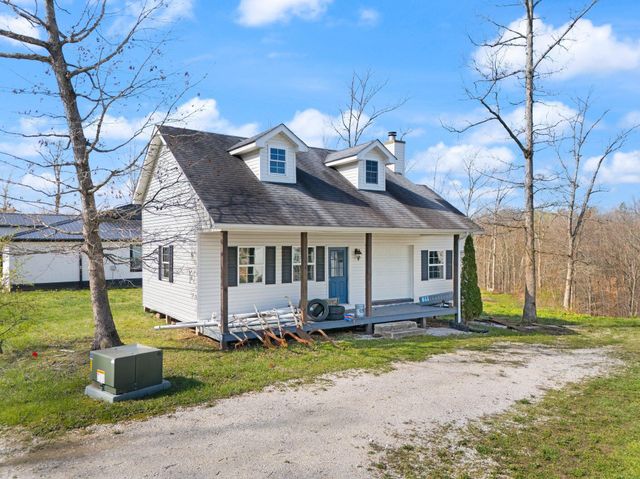 88 Hawkins Lane, Clay City, KY 40312