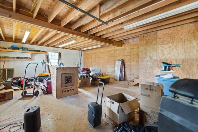 88 Hawkins Lane, Clay City, KY 40312