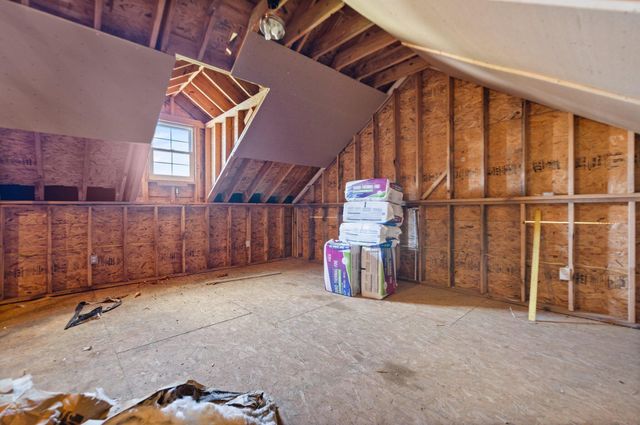 88 Hawkins Lane, Clay City, KY 40312