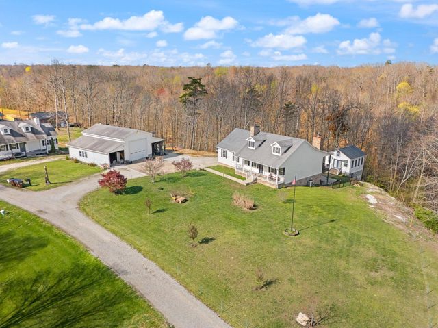 88 Hawkins Lane, Clay City, KY 40312