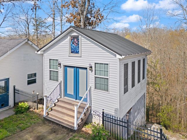 88 Hawkins Lane, Clay City, KY 40312