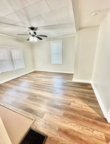 618 E Vine St, Murfreesboro, TN 37130