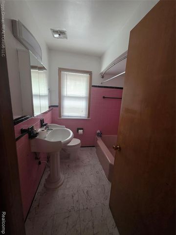 11414 Burt Road, Detroit, MI 48228
