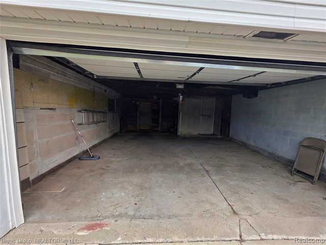 11414 Burt Road, Detroit, MI 48228
