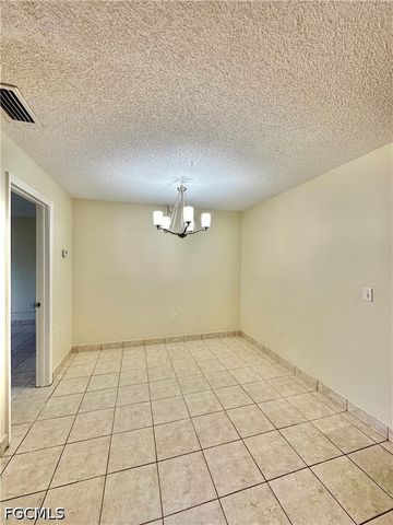 3706 Broadway 30, Fort Myers, FL 33901
