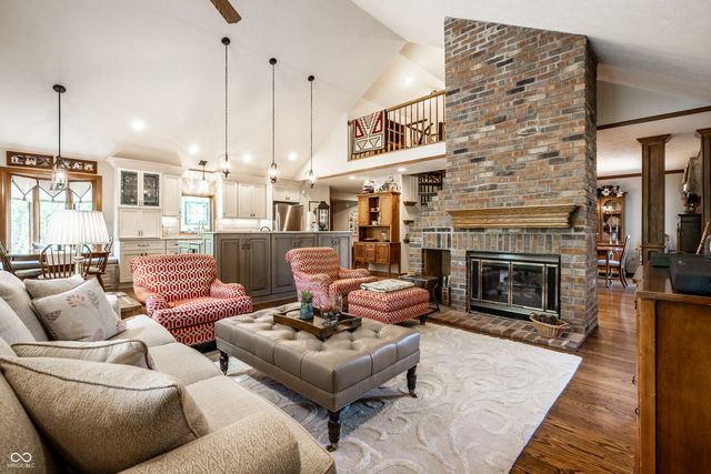 4682 Brentwood Court, Zionsville, IN 46077