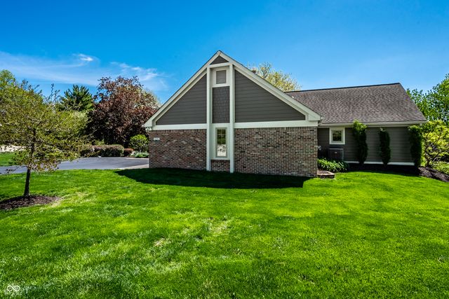 4682 Brentwood Court, Zionsville, IN 46077