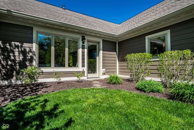 4682 Brentwood Court, Zionsville, IN 46077