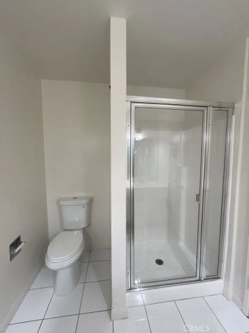18550 Hatteras Street 21, Los Angeles, CA 91356