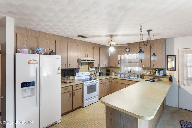 6276 MAGNOLIA Street, Keystone Heights, FL 32656