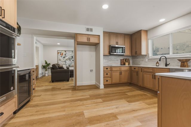 4122 Heartstone Drive, Grapevine, TX 76051