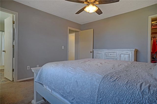 13 kirkcaldy Drive, Bella Vista, AR 72715