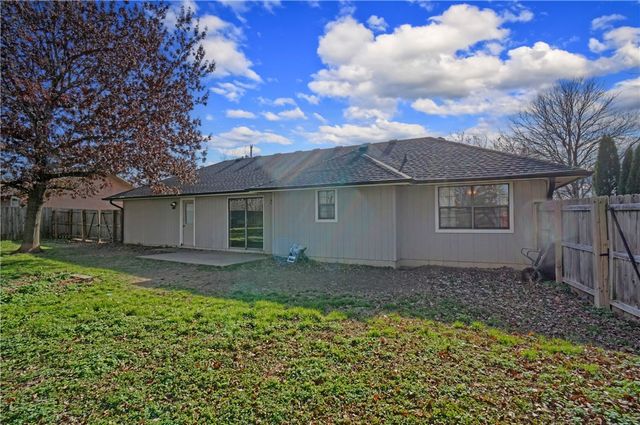 13 kirkcaldy Drive, Bella Vista, AR 72715