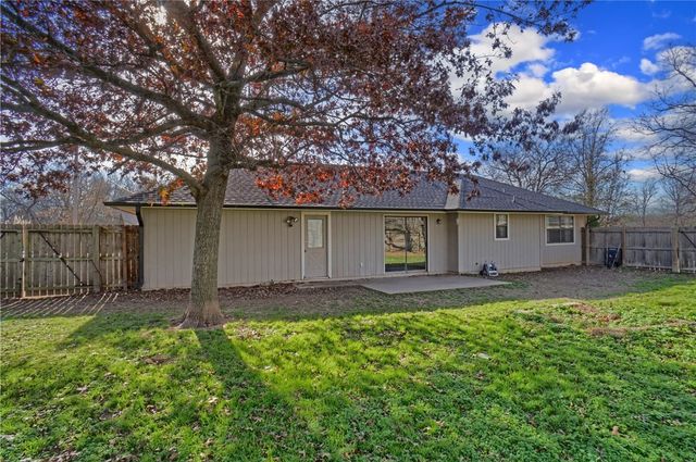 13 kirkcaldy Drive, Bella Vista, AR 72715