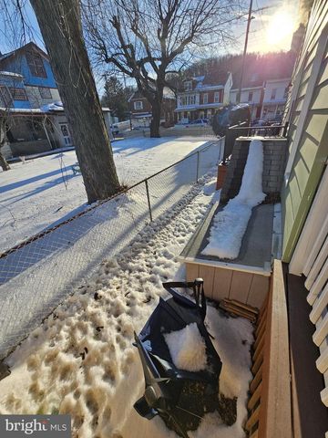 331 S 2ND ST, Saint Clair, PA 17970