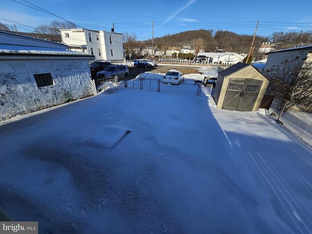 331 S 2ND ST, Saint Clair, PA 17970