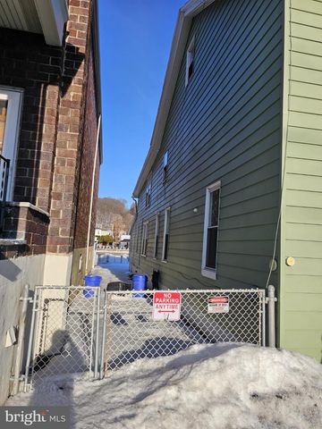 331 S 2ND ST, Saint Clair, PA 17970